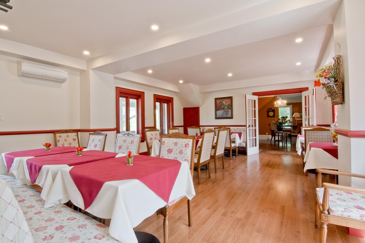 Auberge La Raveaudiere Норт Хатли Екстериор снимка